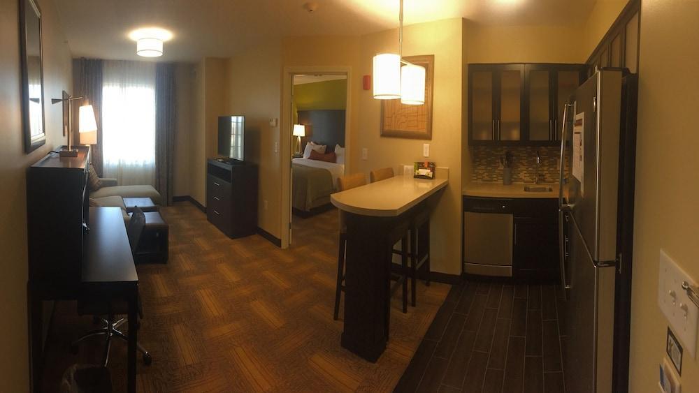 Staybridge Suites Merrillville By Ihg Luaran gambar